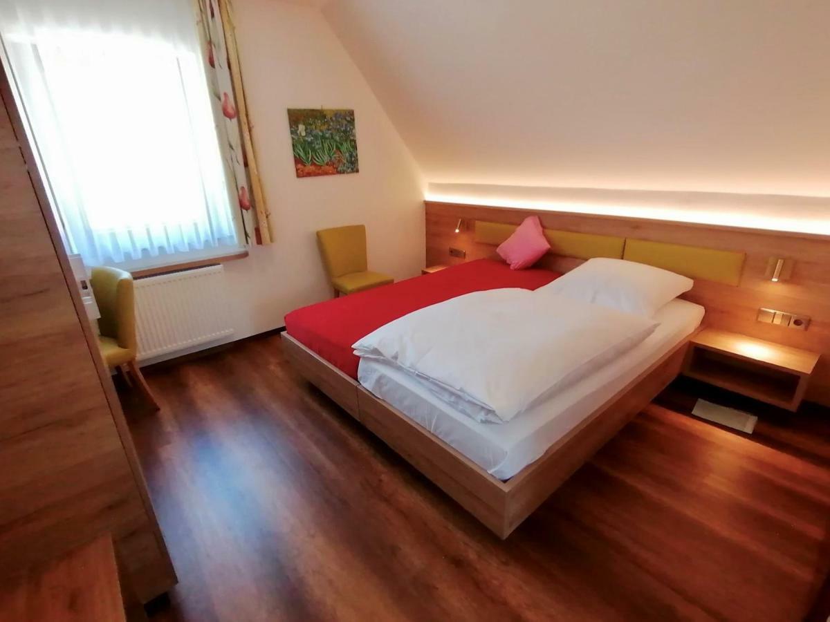 Hotel-Gasthaus Zur Eiche Hausach Eksteriør billede